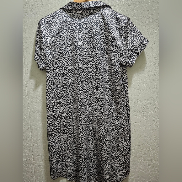 Victoria Secret nightgown - Picture 2 of 6